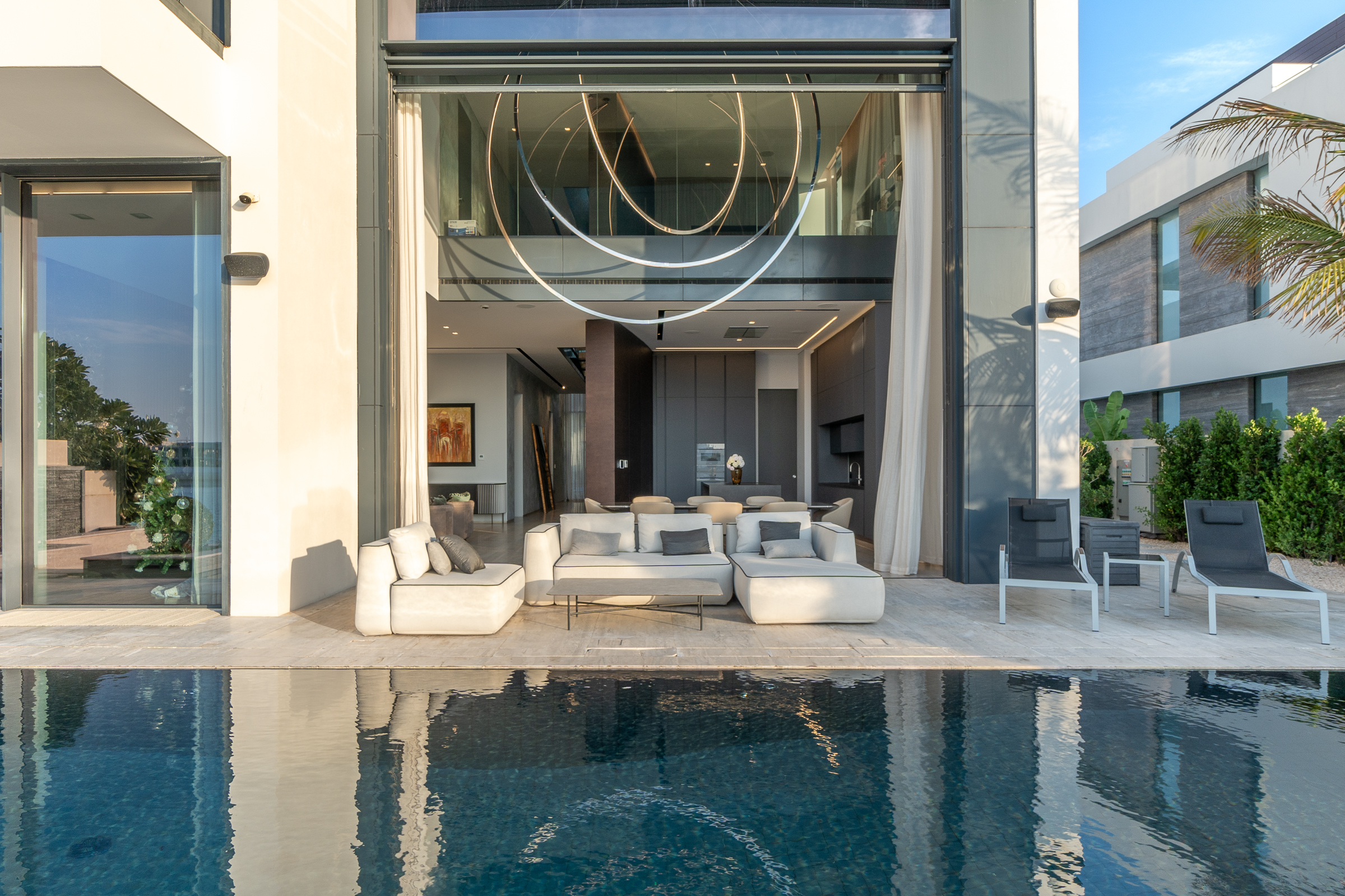 Custom-Built, Unique Luxury Villa on Palm Jumeirah