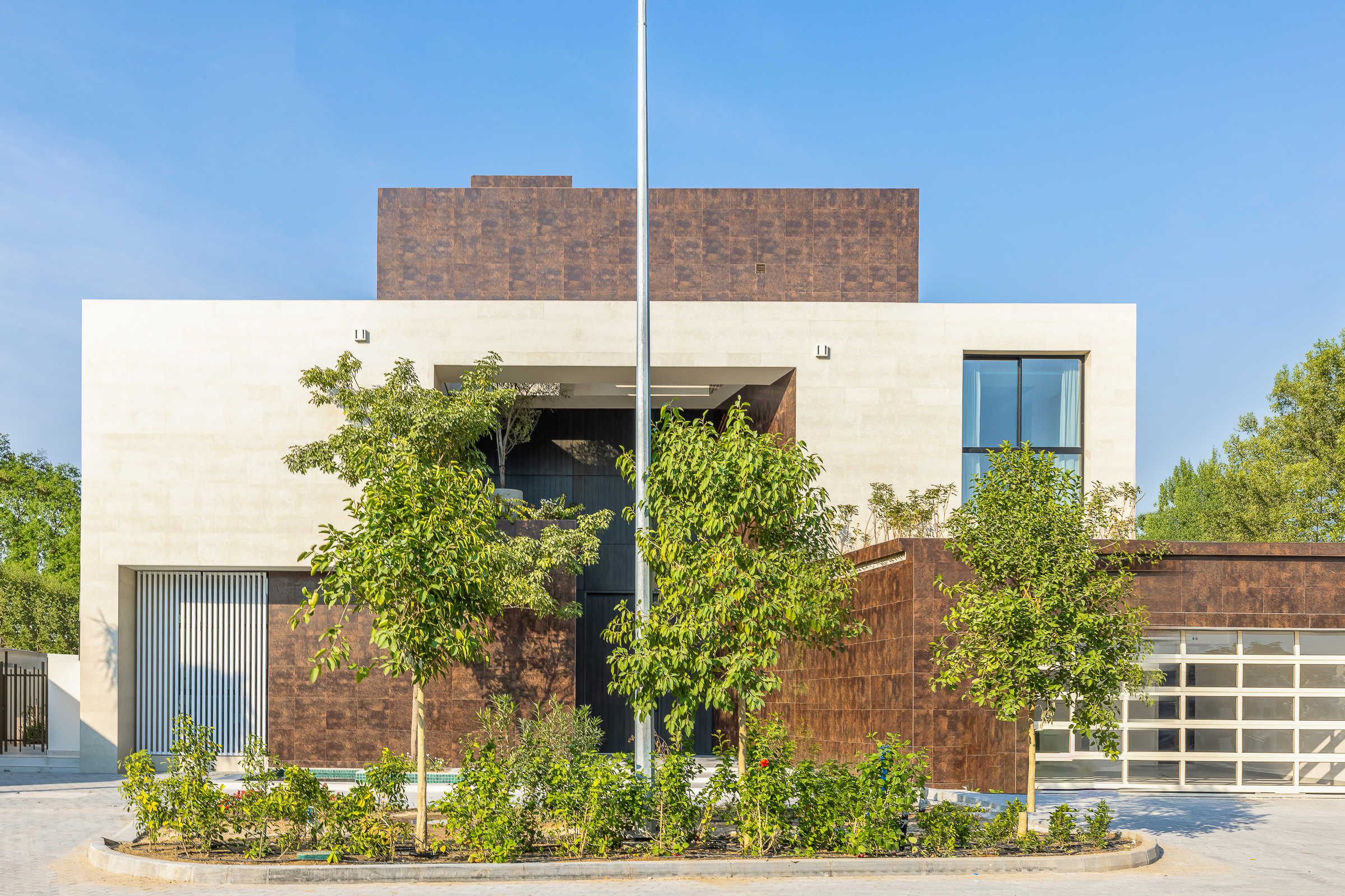 Lunaria Villa with Cinema and Rooftop Terrace