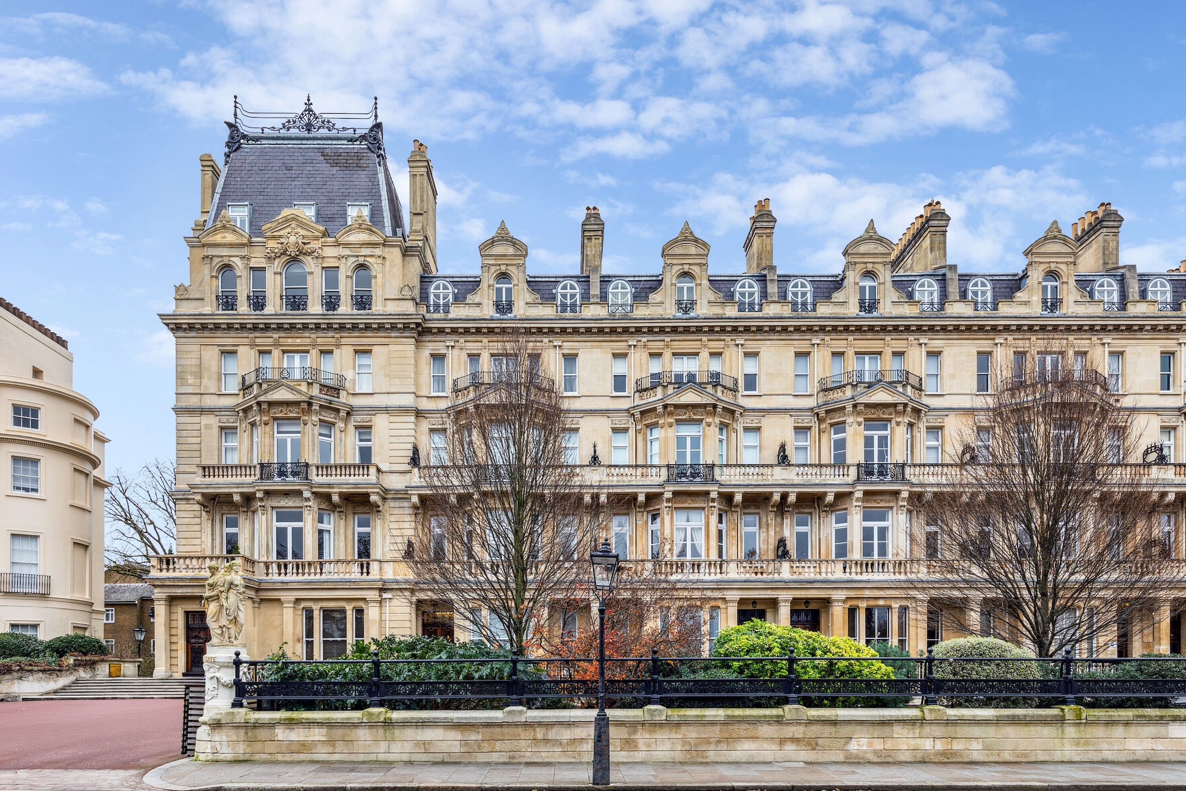 Exceptional Duplex Apartment Overlooking Regent’s Park