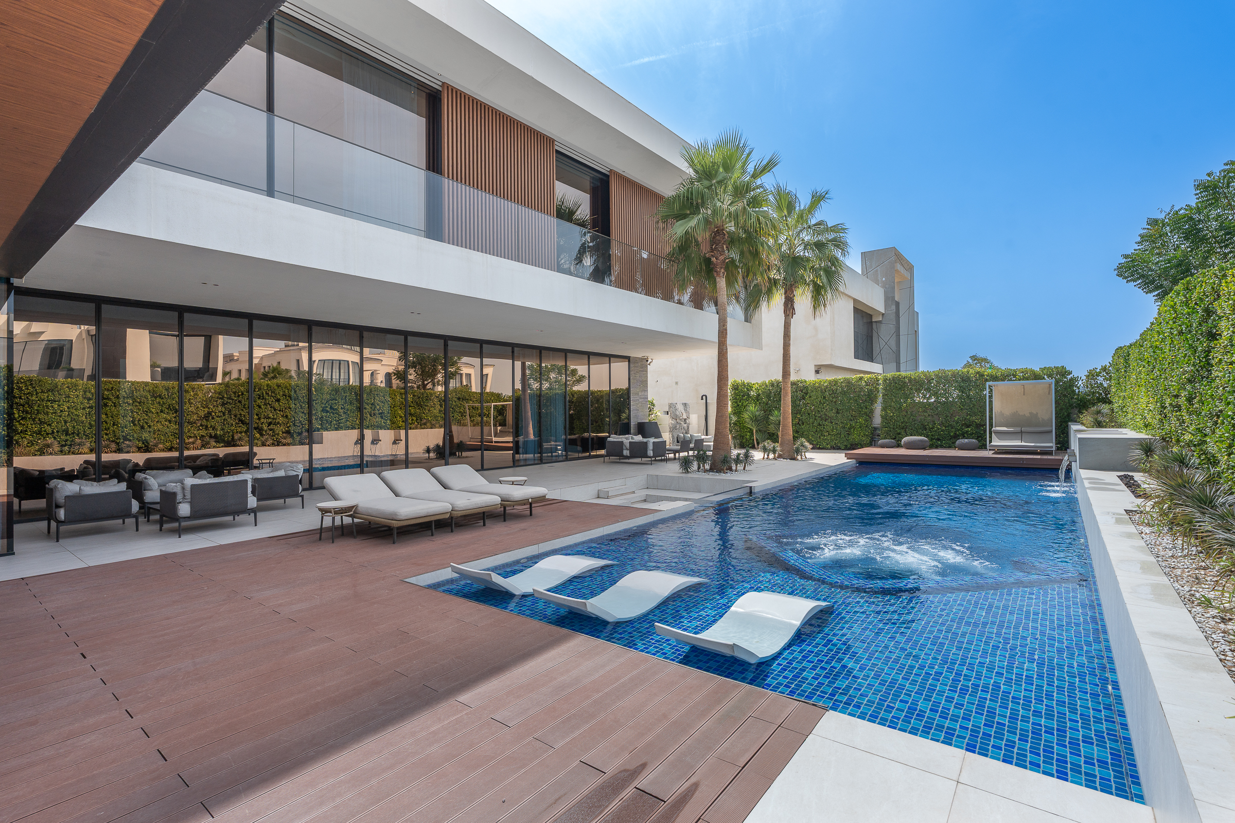 Furnished Bespoke Park-Facing Villa in Dubai Hills