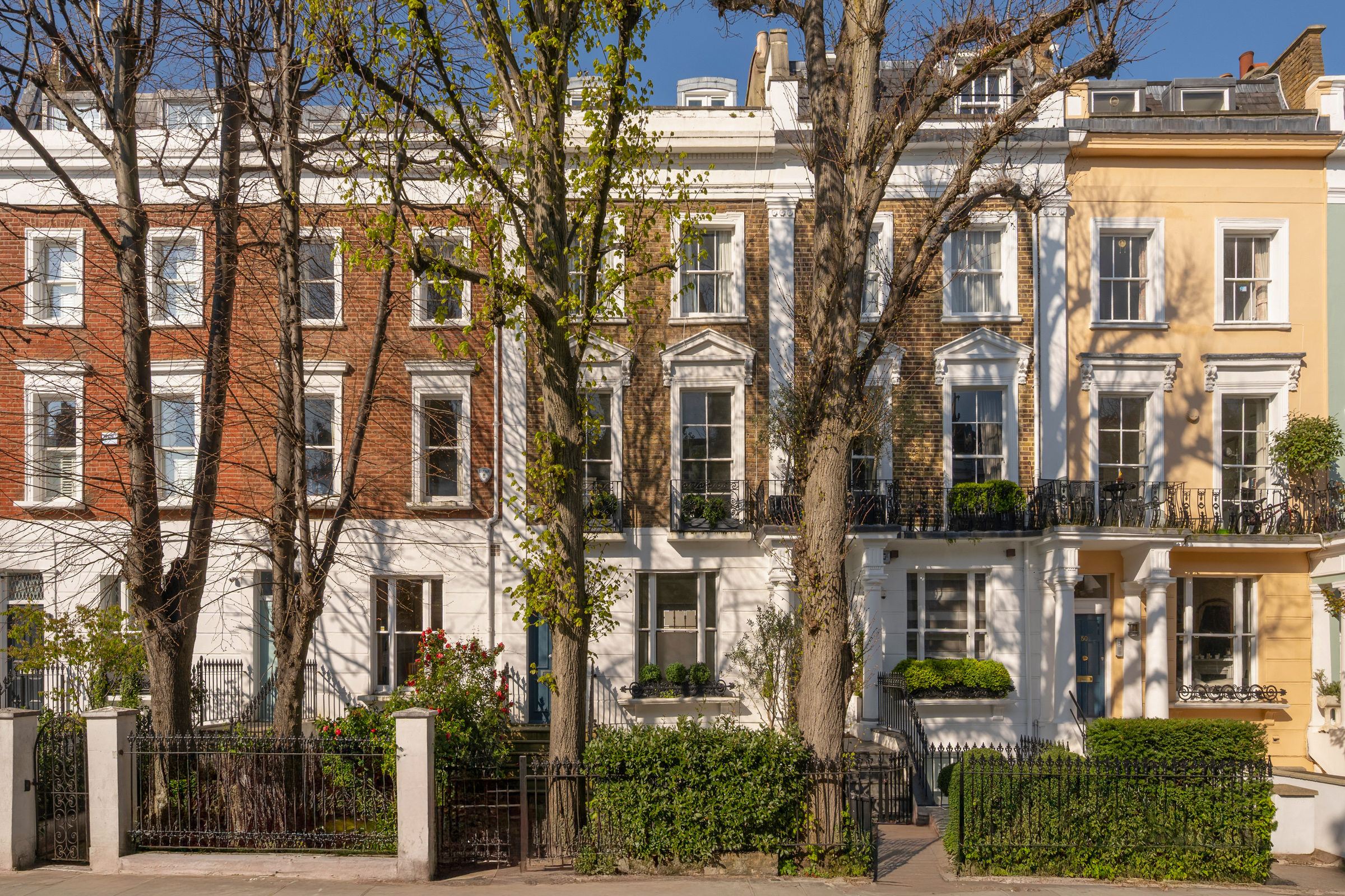 Chic Five-Bedroom Townhouse in the Heart of Notting Hill