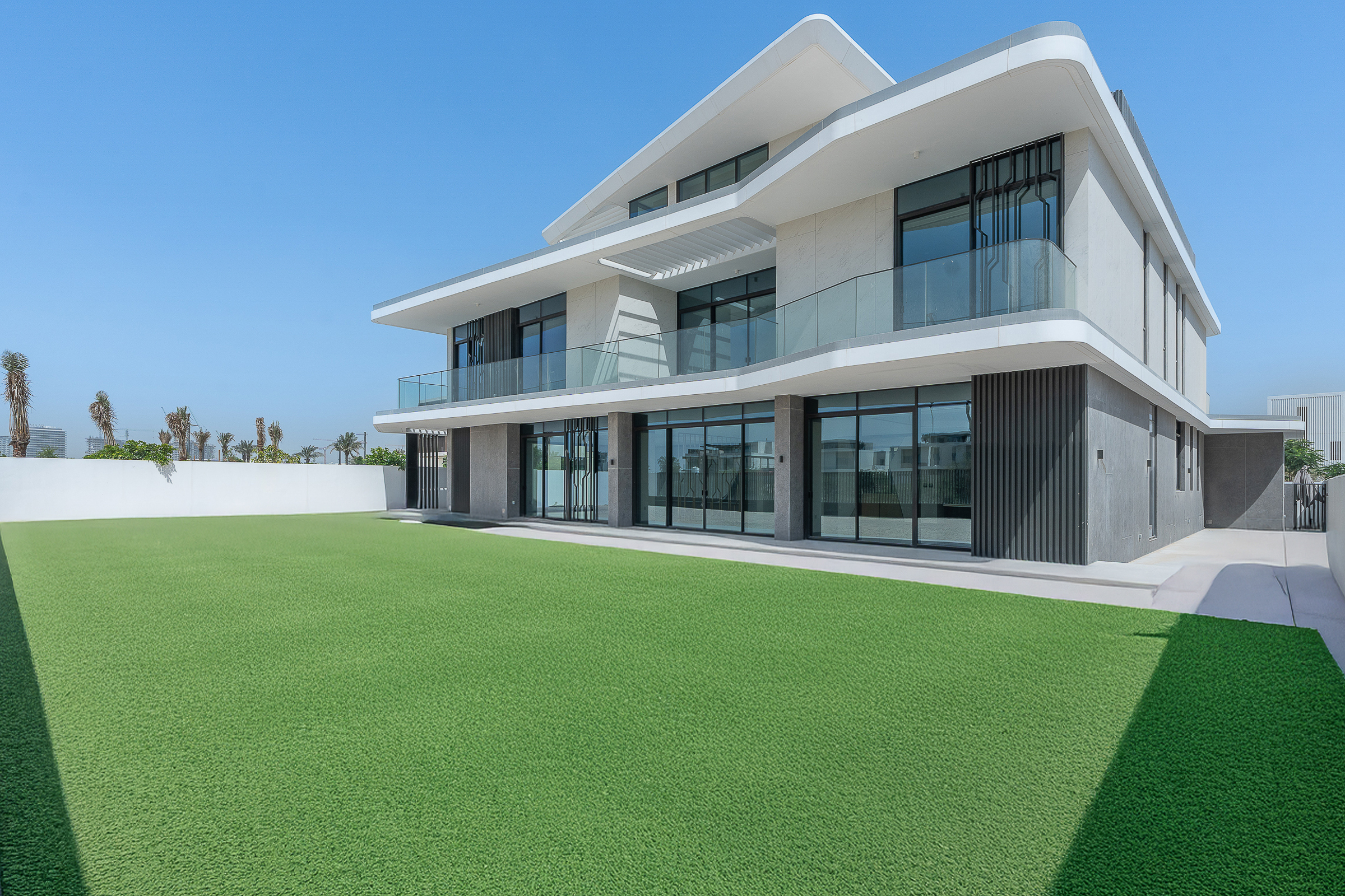 Sophisticated Villa in Coveted Community