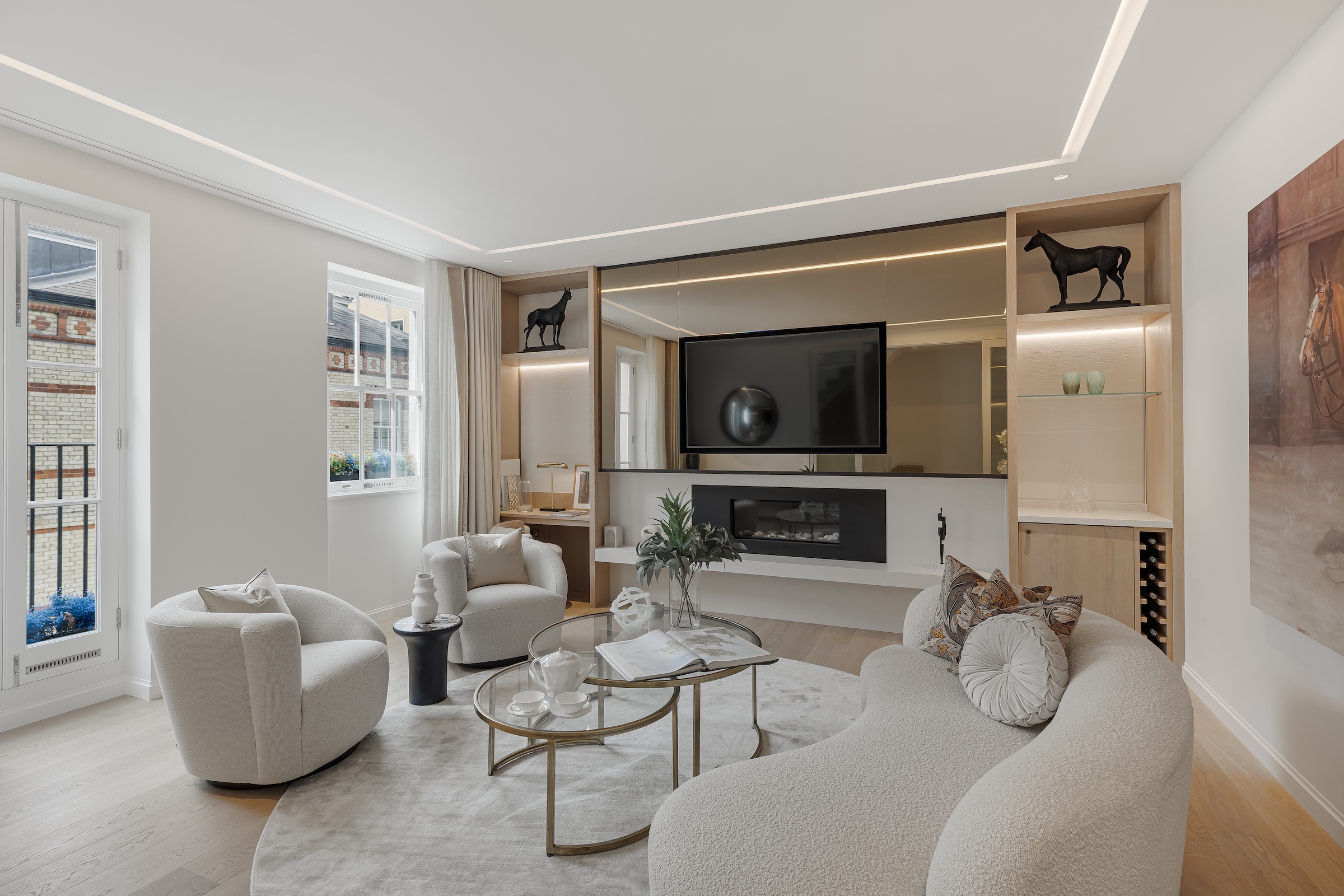 A picturesque, extensively refurbished mews house in the heart of Belgravia