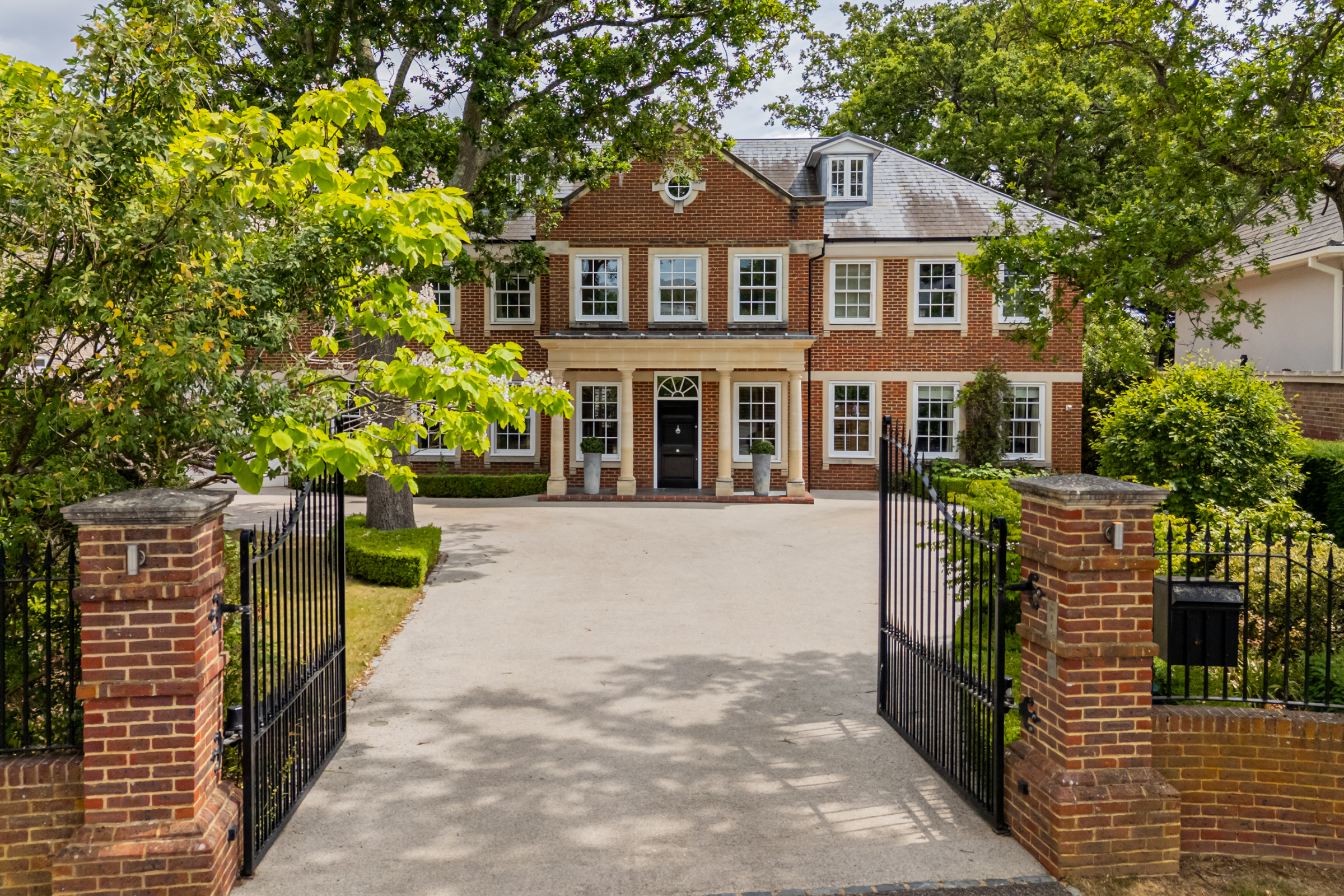 Six bedroom family home with private tennis court and garage