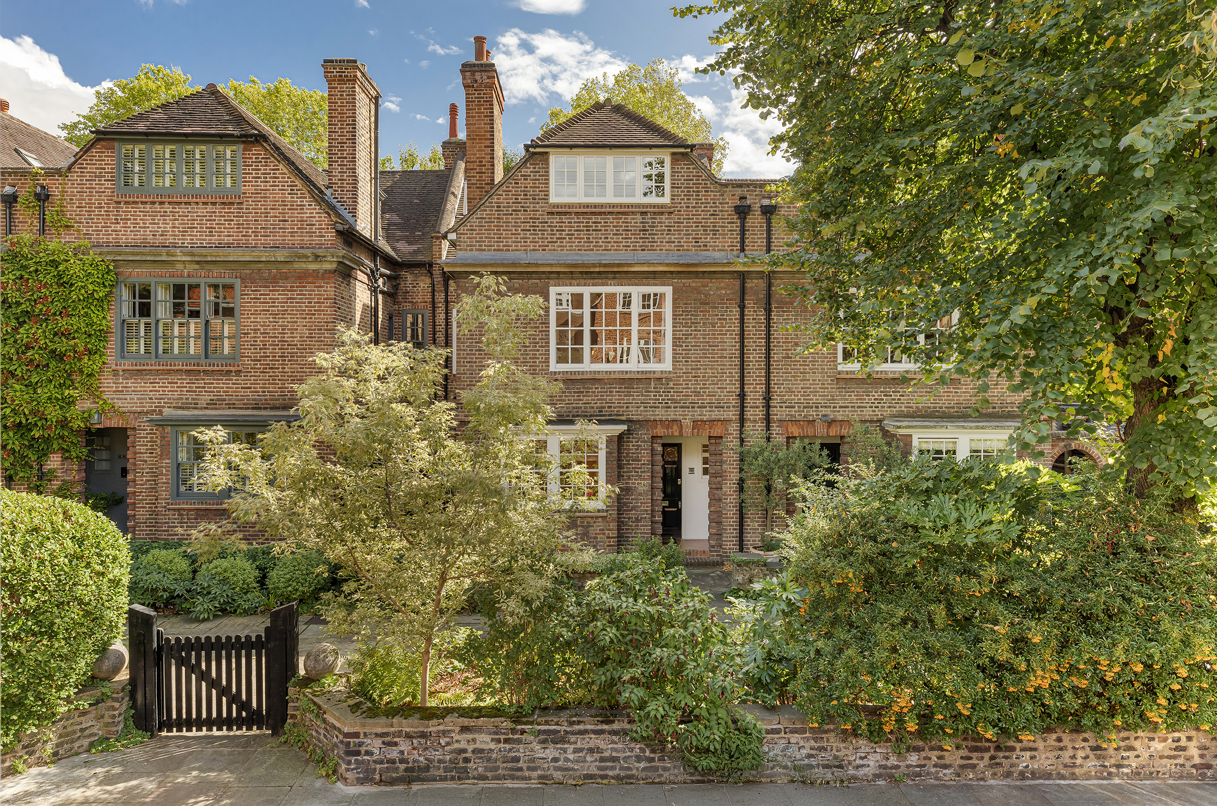 A Rare Low-Built Family Home in Chelsea Park Gardens