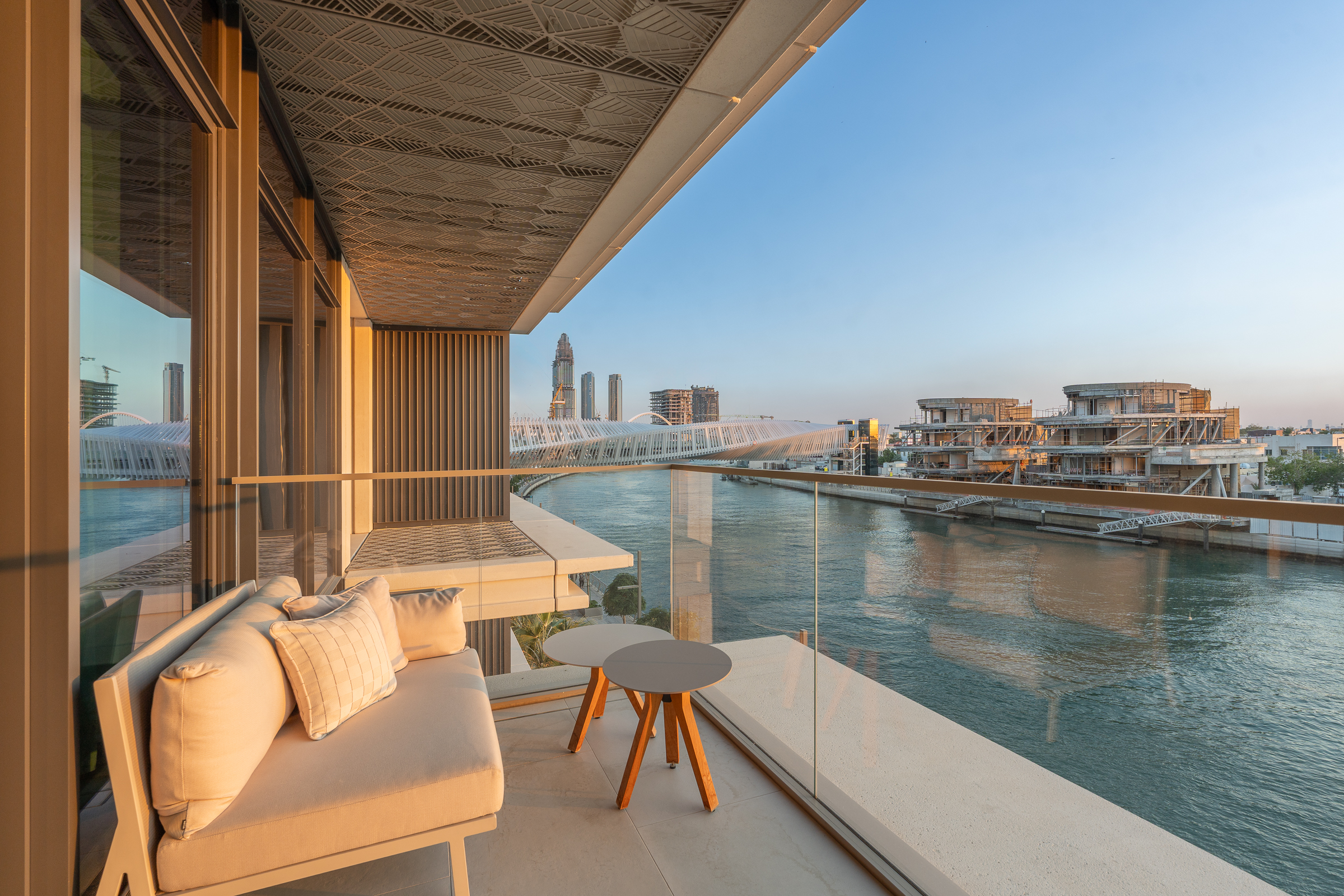 Furnished Four Seasons Duplex on the Canal