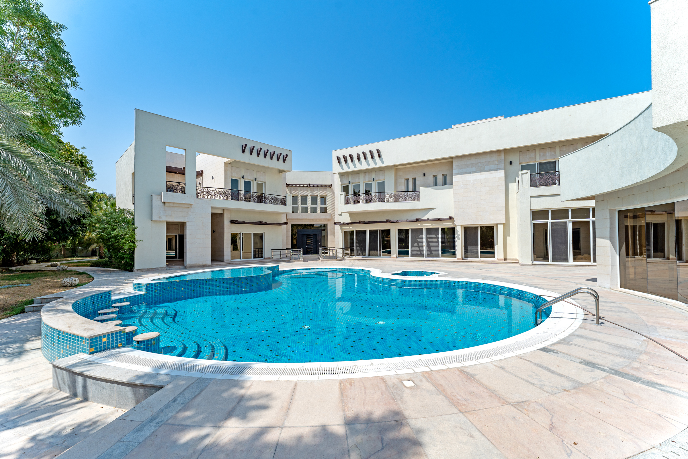 Custom-Built Luxury Mansion in Emirates Hills