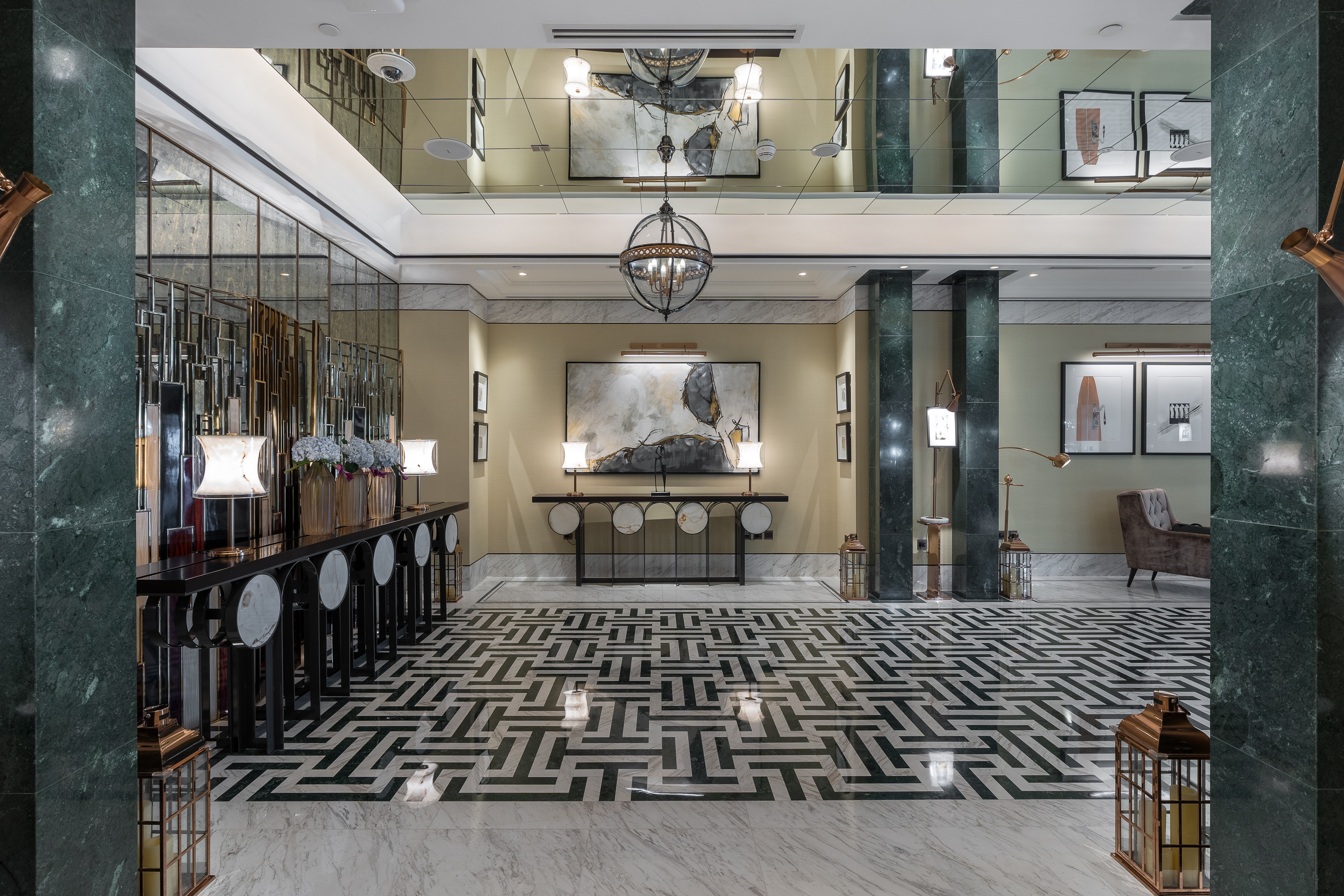 Expansive Modern Apartment in Waldorf Astoria