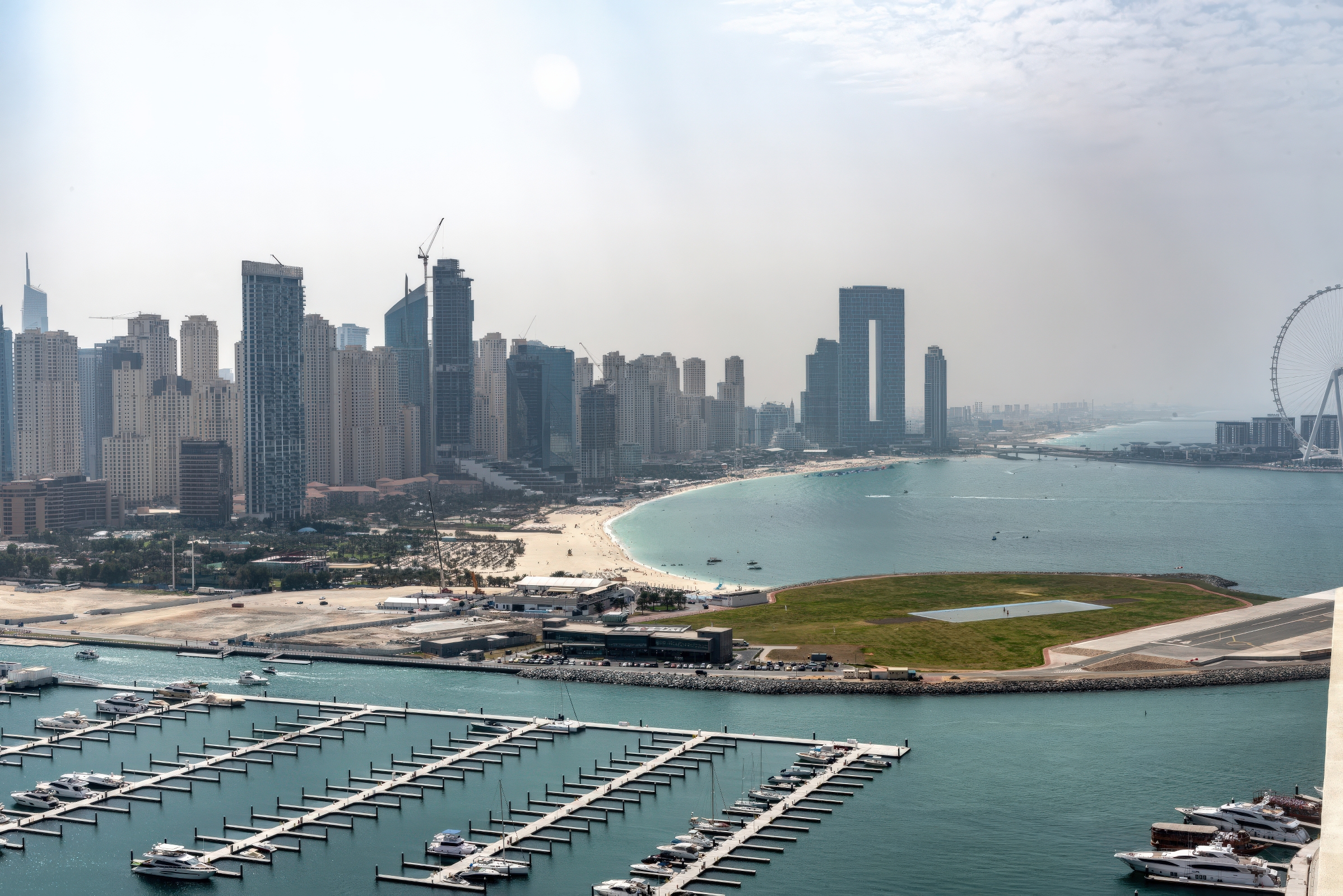 Emaar Beachfront Home with Panoramic Gulf And Marina Views