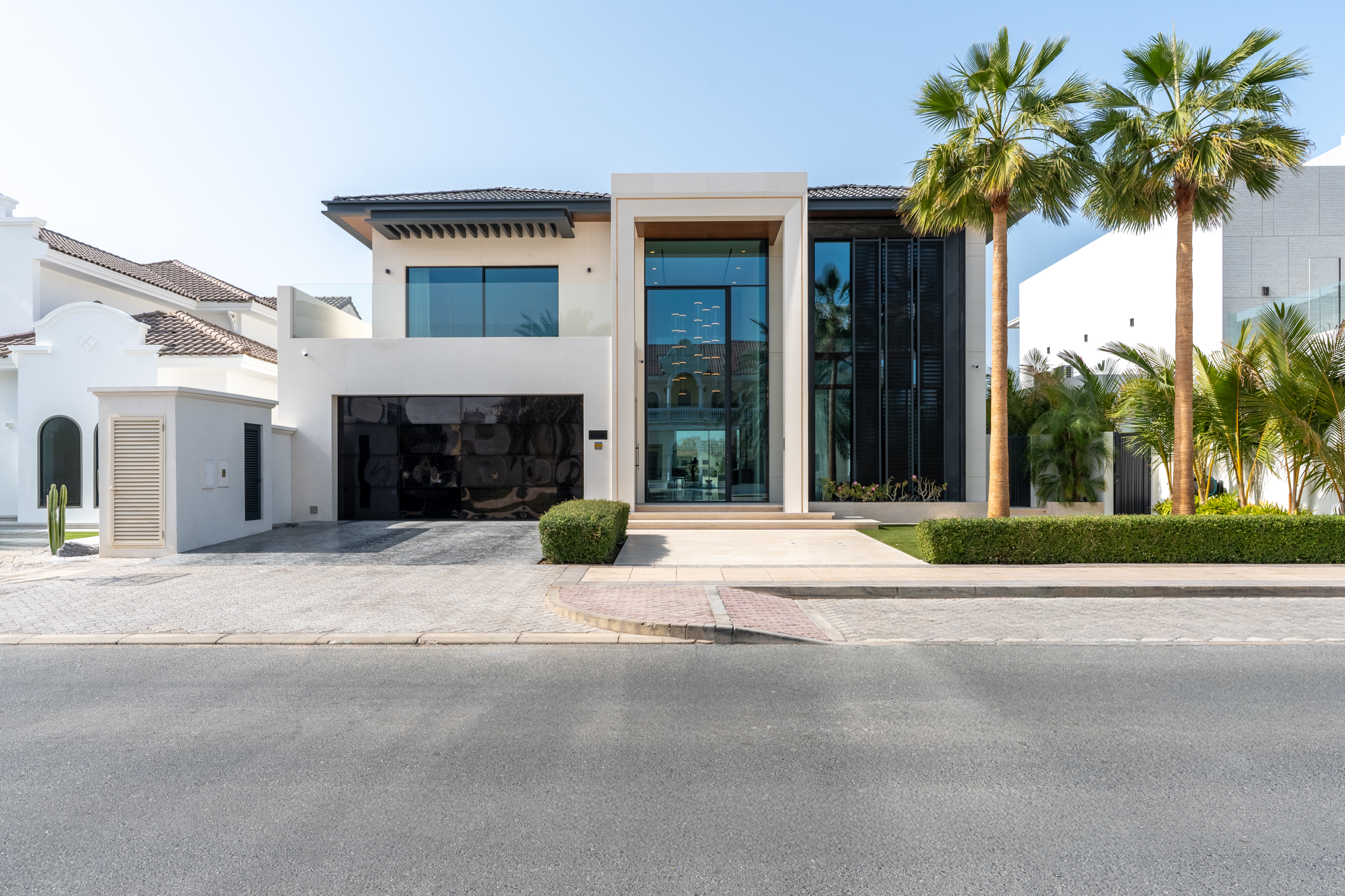 Upgraded and Extended Palm Jumeirah Home