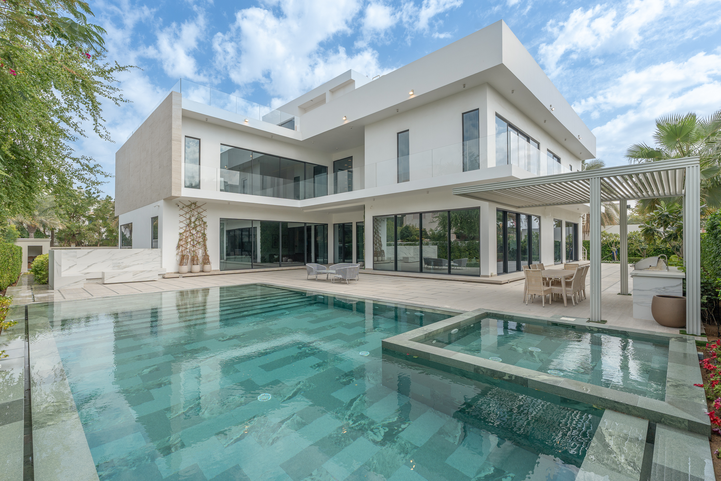 Contemporary Home with Roof Terrace in Emirates Hills