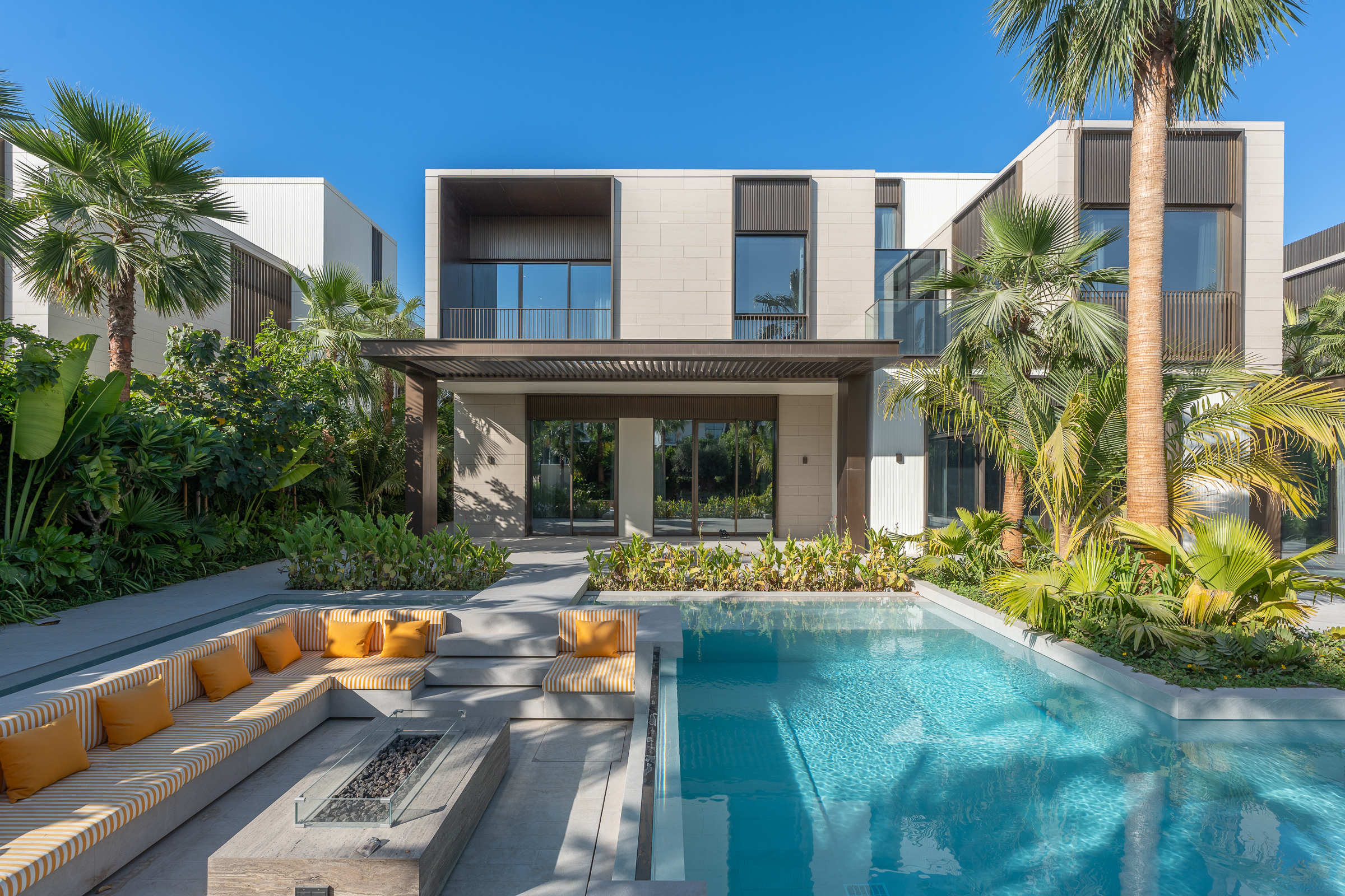 Turnkey Premium Upgraded Resort Style Villa