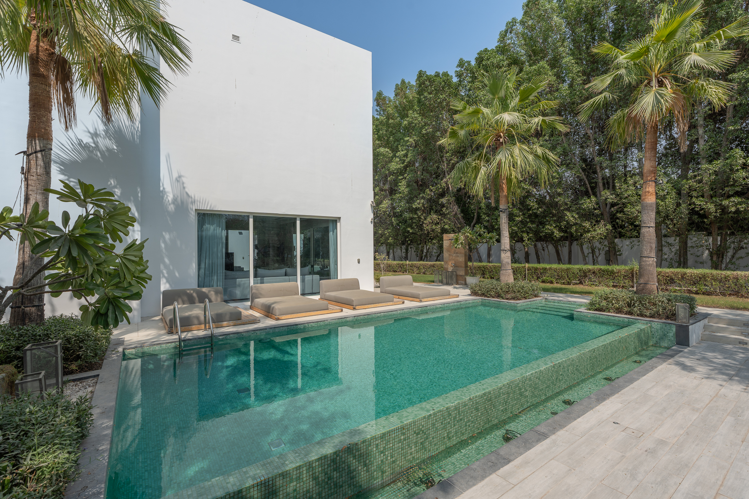 Serene Al Barari Villa With Exceptional Privacy