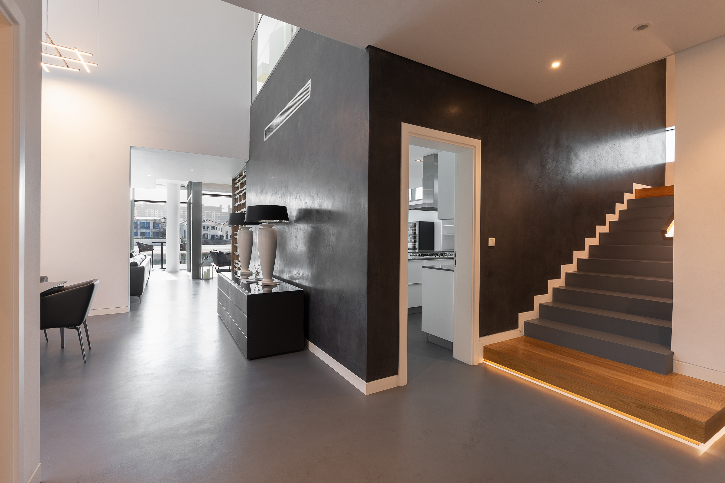 Fully Upgraded Villa on Frond N, Palm Jumeirah