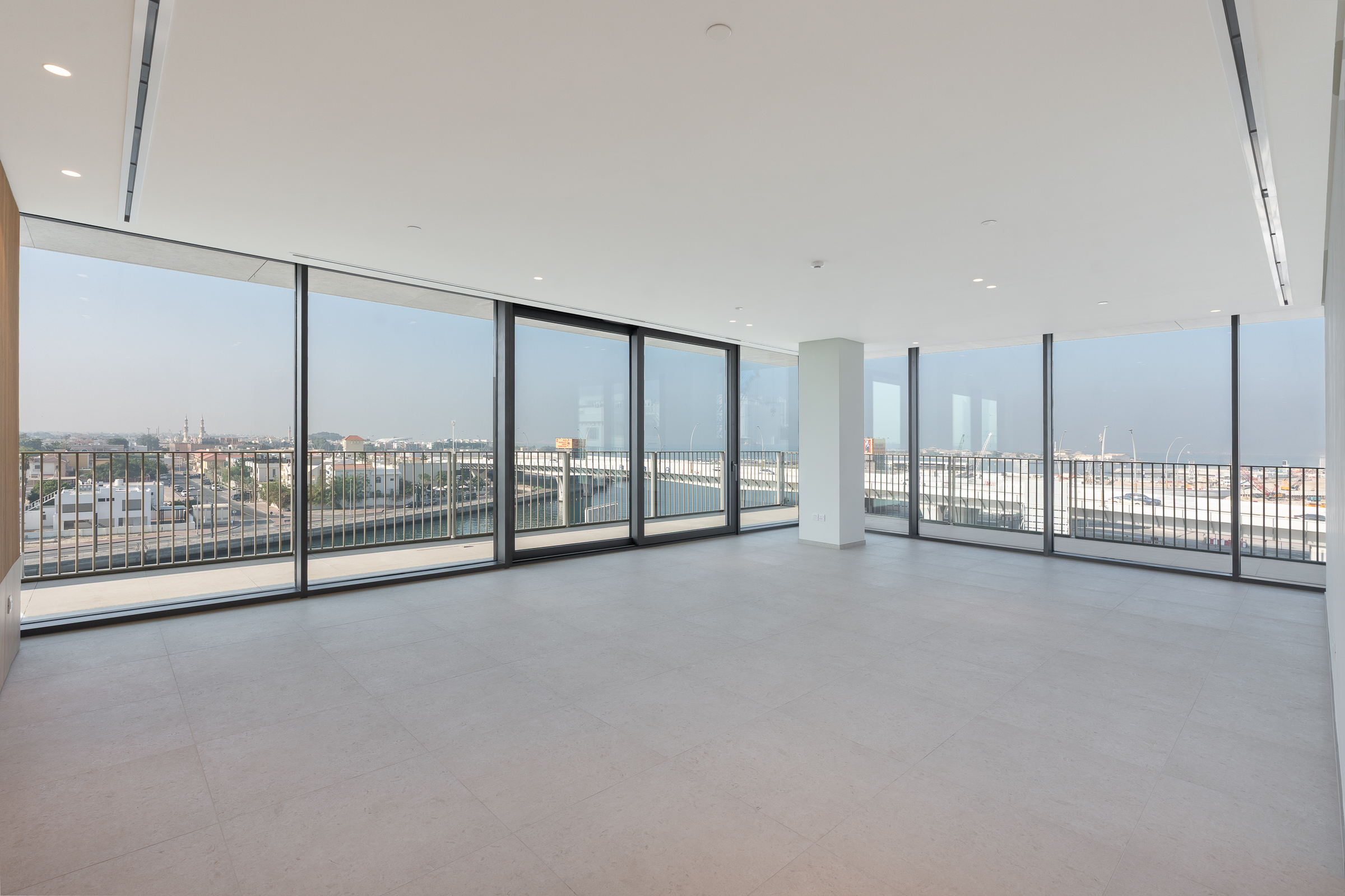 Corner Apartment with Skyline and Sunset Views