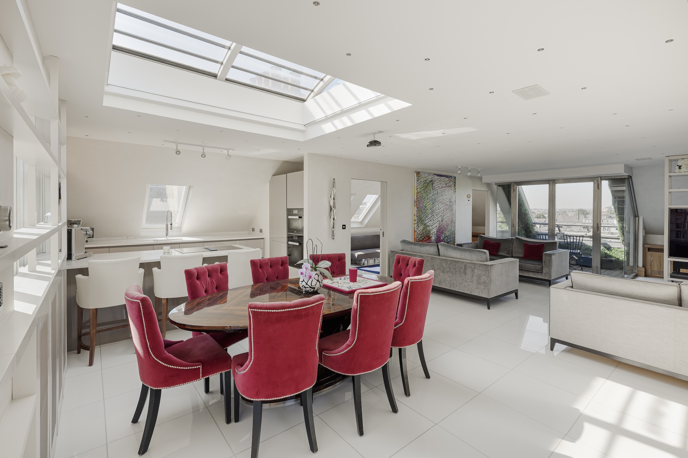 An utterly showstopping penthouse in Drayton Gardens