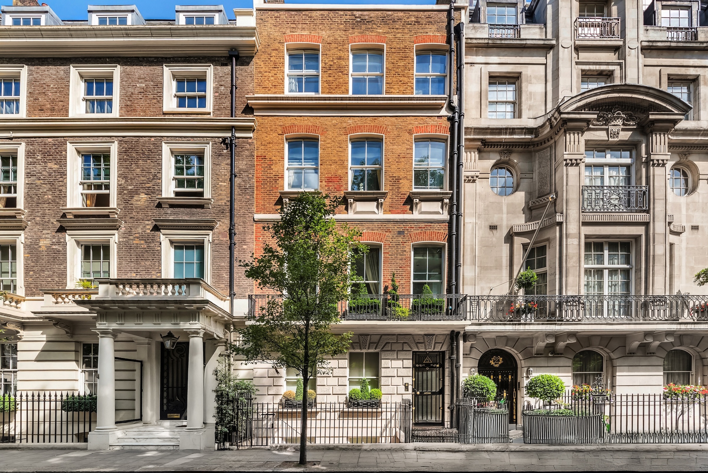 Exquisite Georgian apartments in the heart of Mayfair