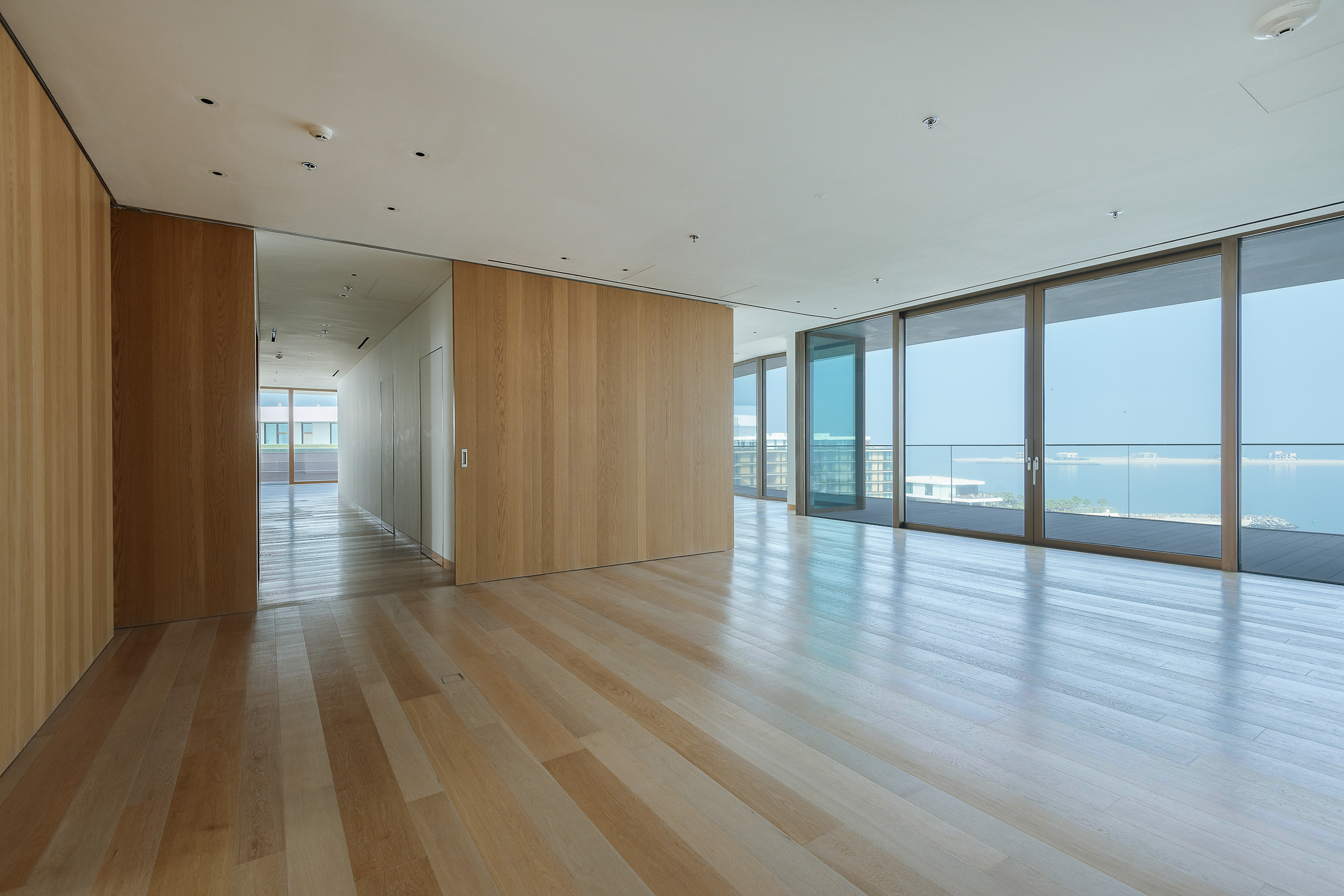 Elegant|Full Floor|Luxurious Penthouse