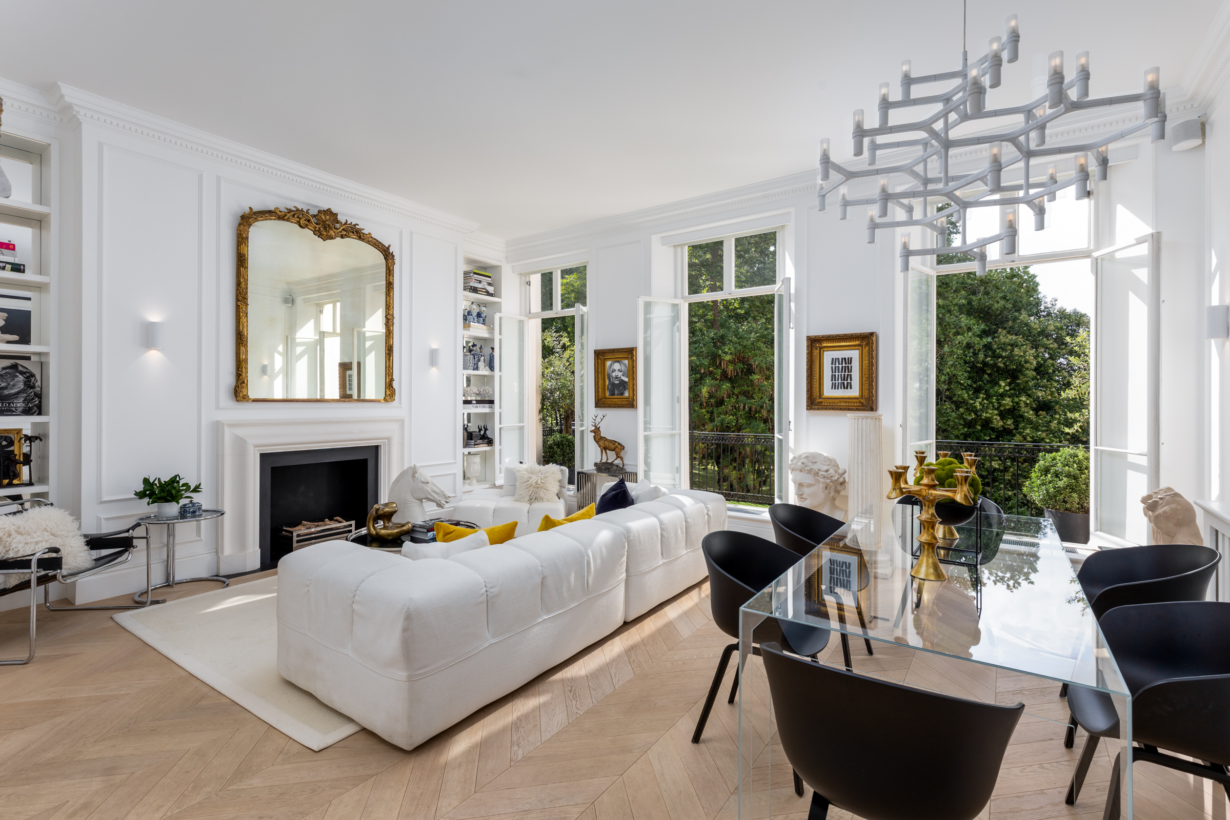 Light-Filled Belgravia Home in a Grade II*-Listed Building