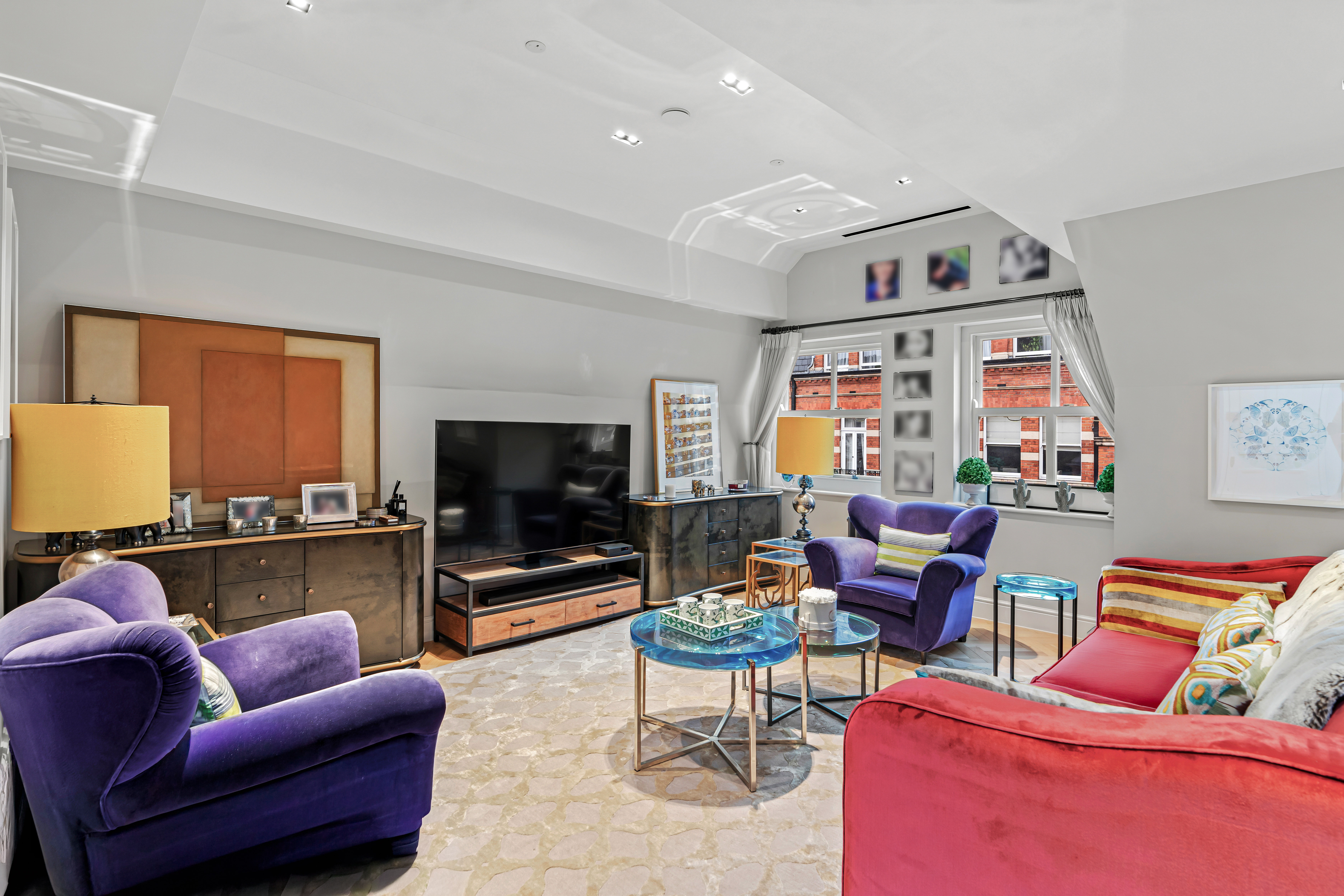 Beautiful apartment moments away from Kensington Gardens