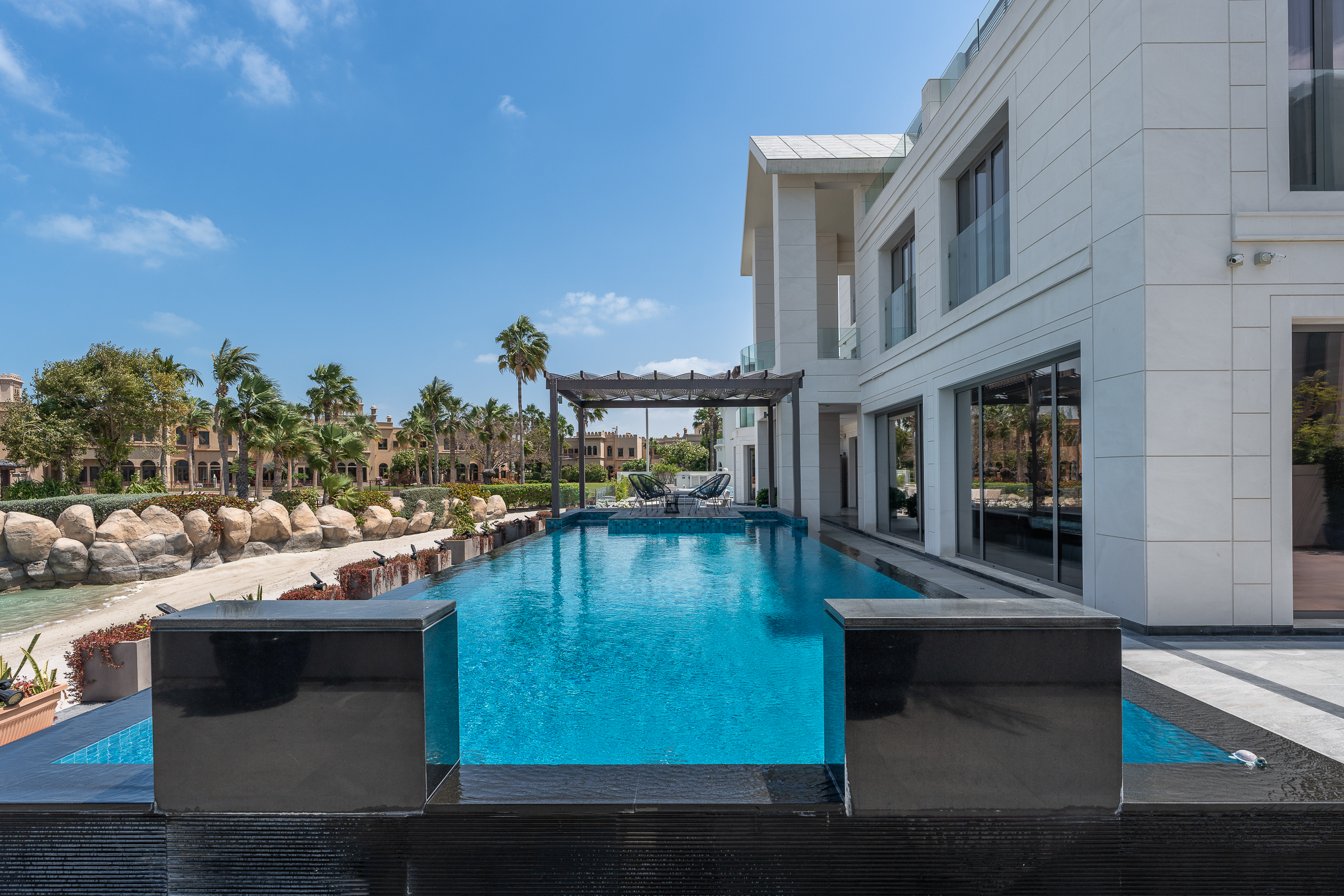 Custom-Built Luxury Mansion on Palm Jumeirah