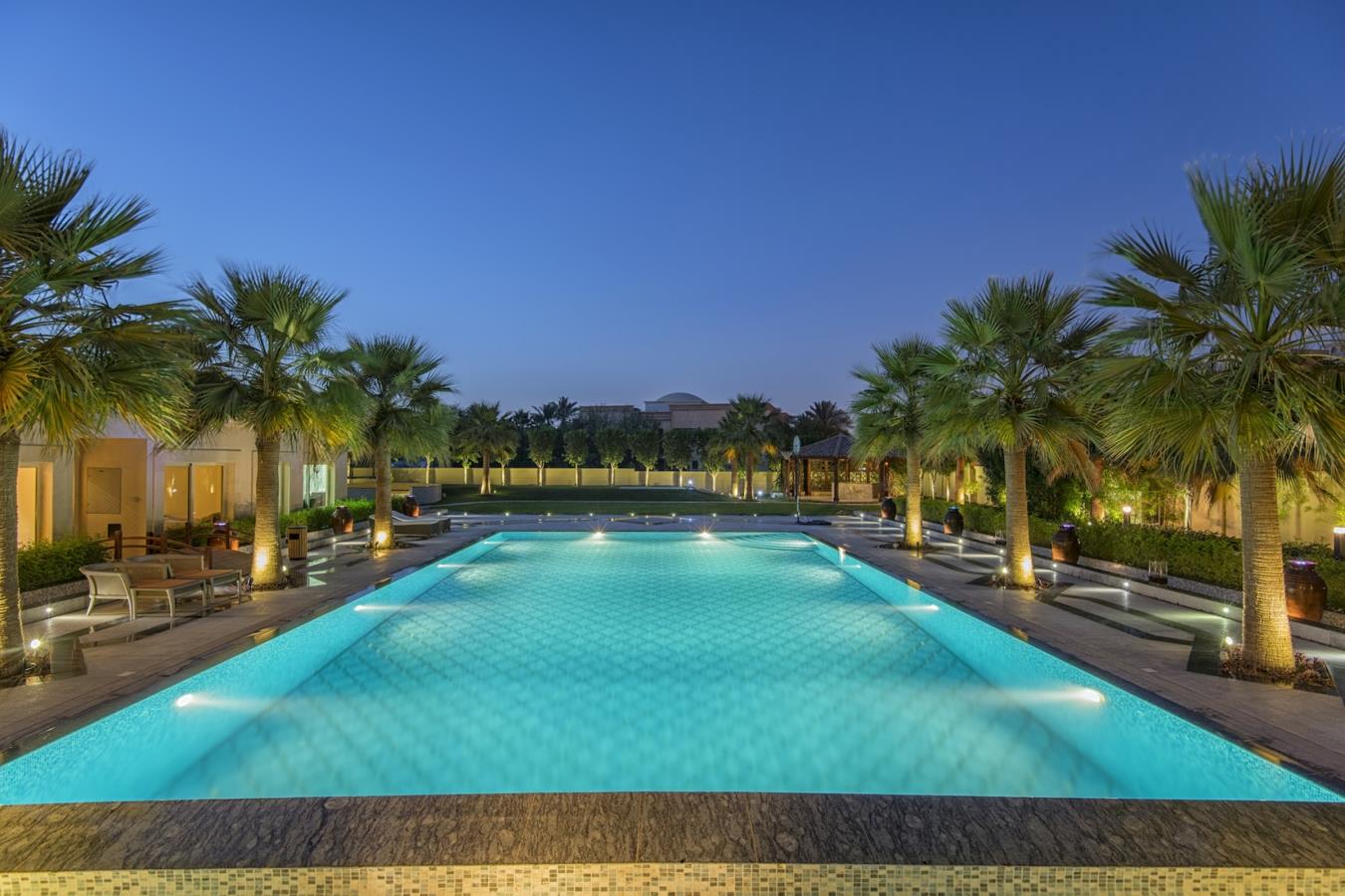 6 Bedroom Majestic Mansion Golf Views