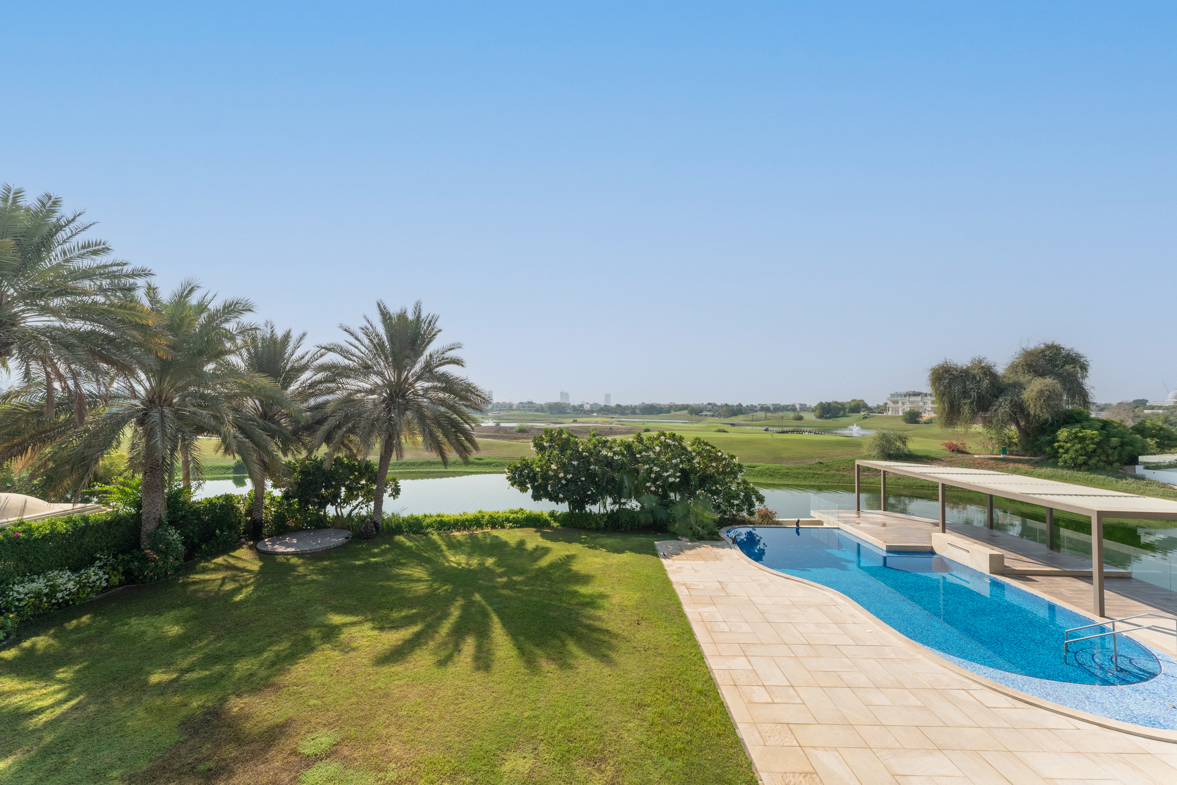 Exclusive Villa Overlooking the Golf