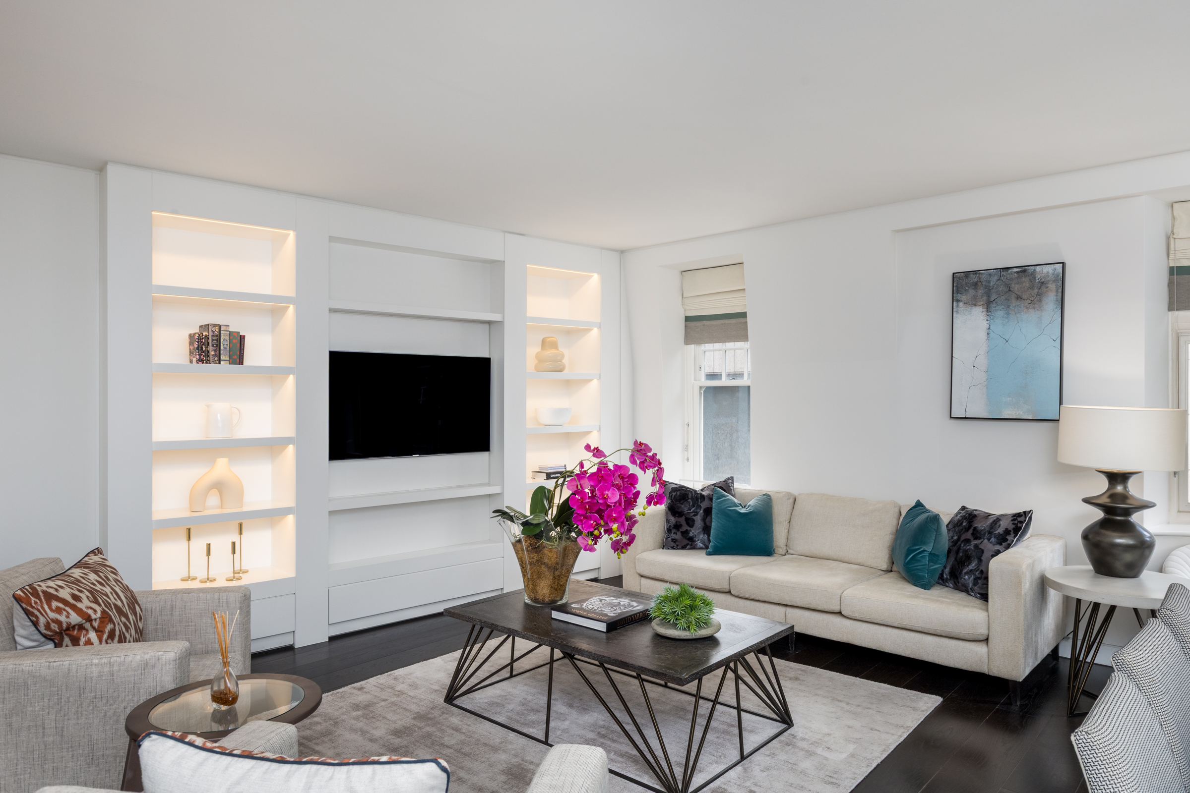 A Mayfair Apartment with a Private Terrace