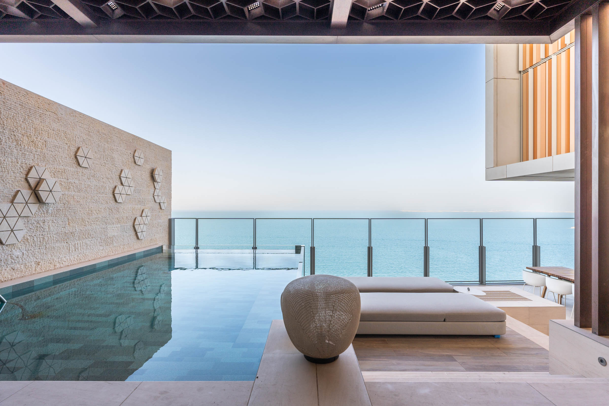 Exclusive, Upgraded Duplex with Private Pool